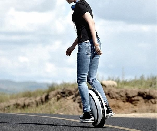 La gyroroue : une avancée révolutionnaire dans le monde de la mobilité ...